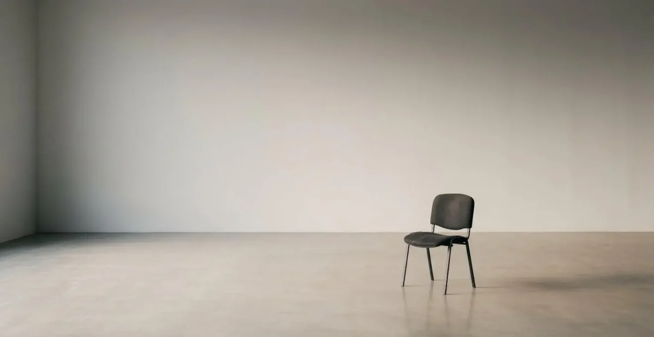 Représentation visuelle symbolique de la compression d'un disque intervertébral sous l'effet d'une mauvaise posture prolongée